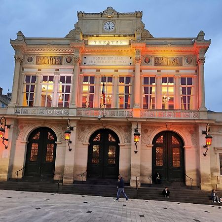 Confortable Appart 1Er Etage Centre Ville Netflix Béziers Kültér fotó