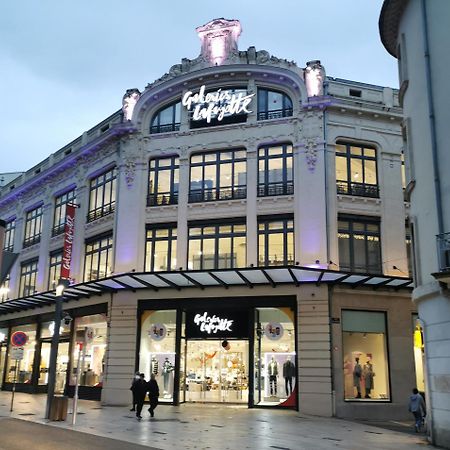 Confortable Appart 1Er Etage Centre Ville Netflix Béziers Kültér fotó